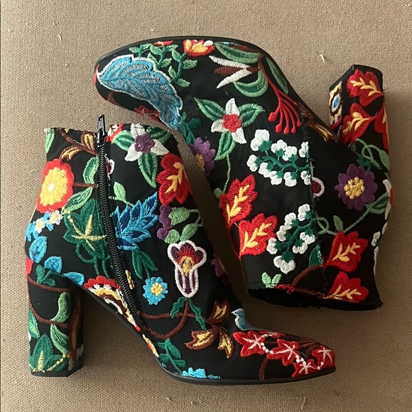 Floral Embroidered Heeled Boots - Picture 1 of 5